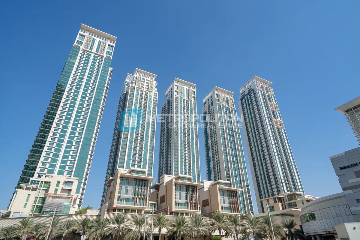 Marina Blue Tower: project gallery image 1