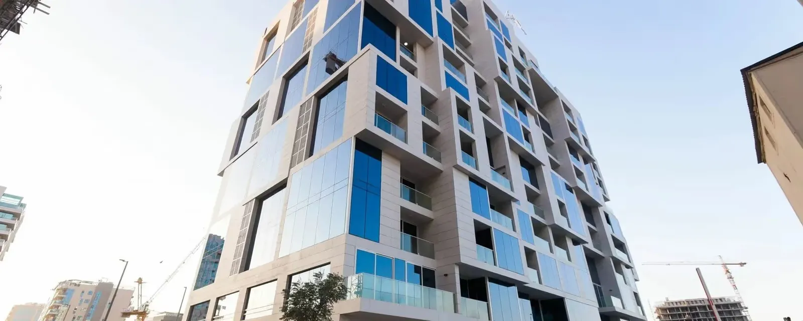 Cubic Building: project gallery image 1