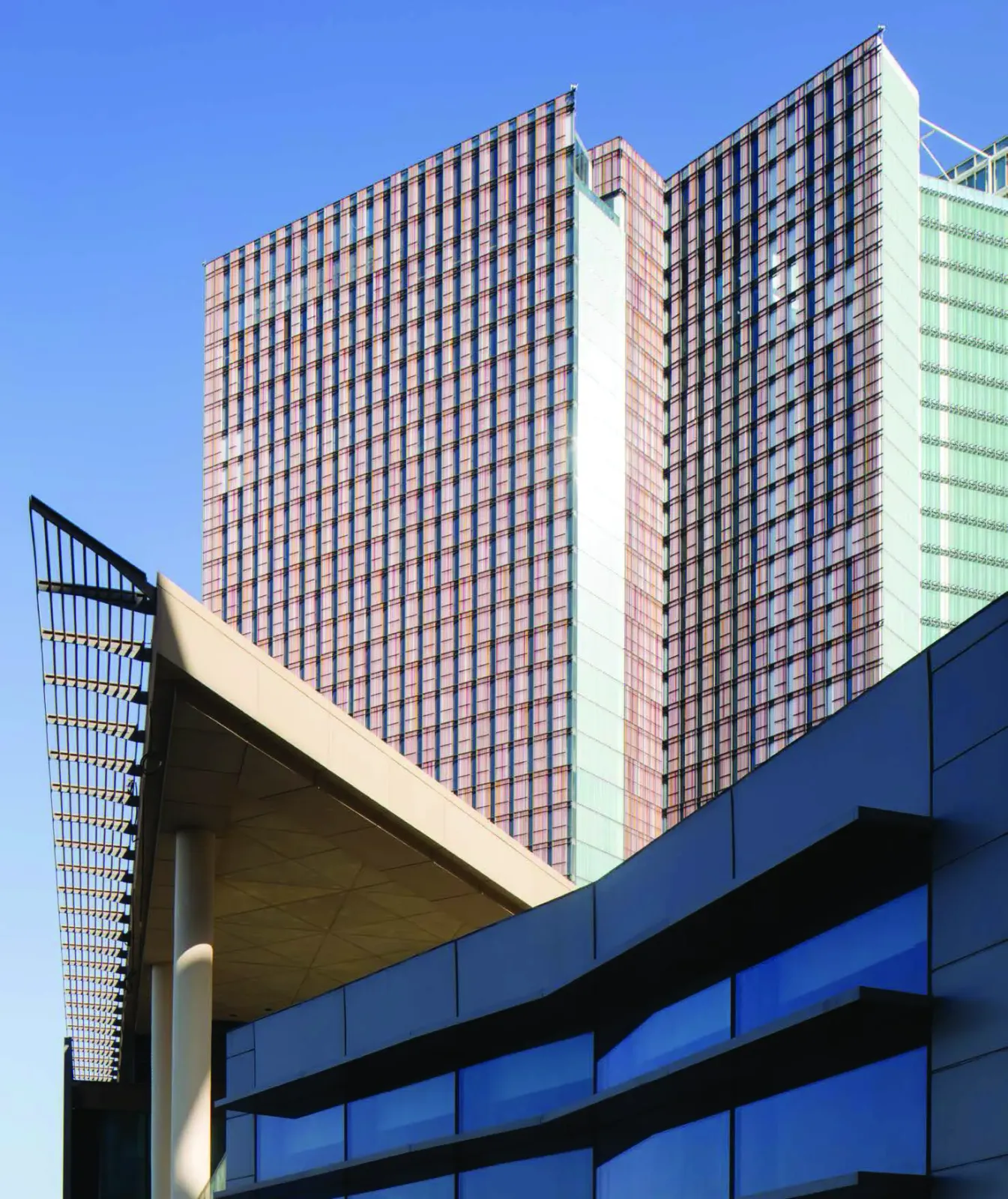 Four Seasons Private Residences: project gallery image 4