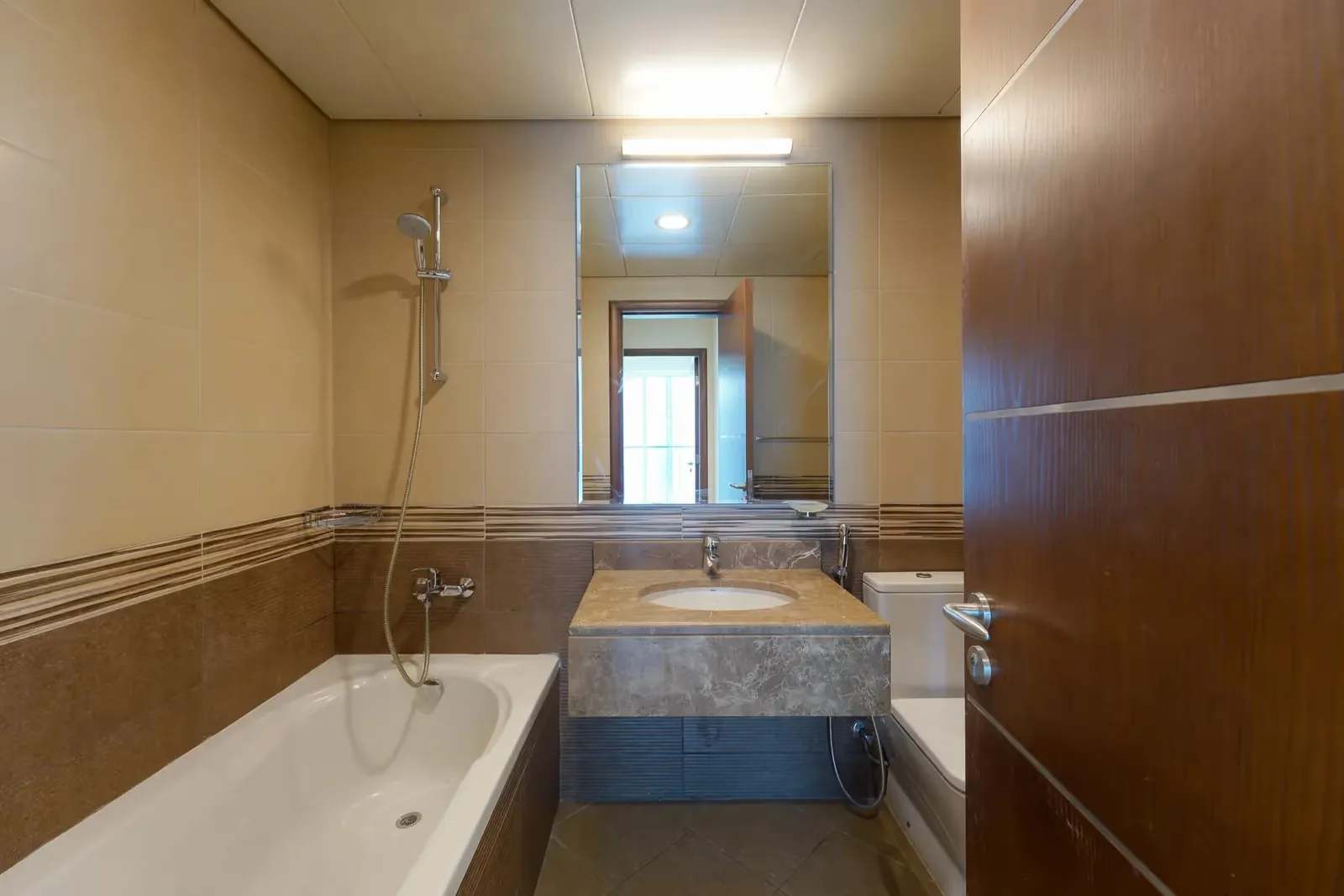 Jamam Residence: project gallery image 23