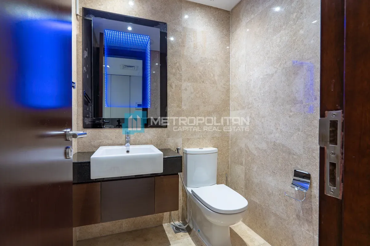 Marina Heights Towers: project gallery image 4