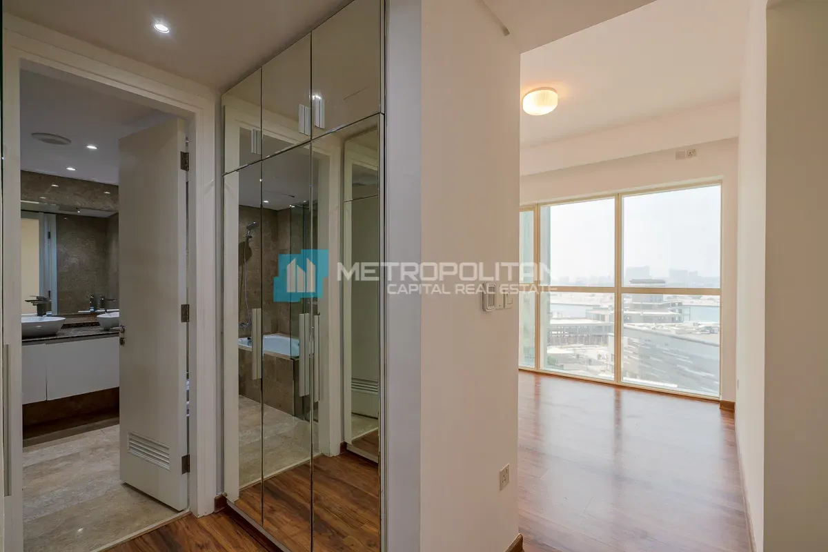 Marina Heights Towers: project gallery image 5