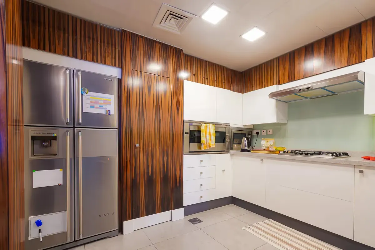Sky Tower: project gallery image 14
